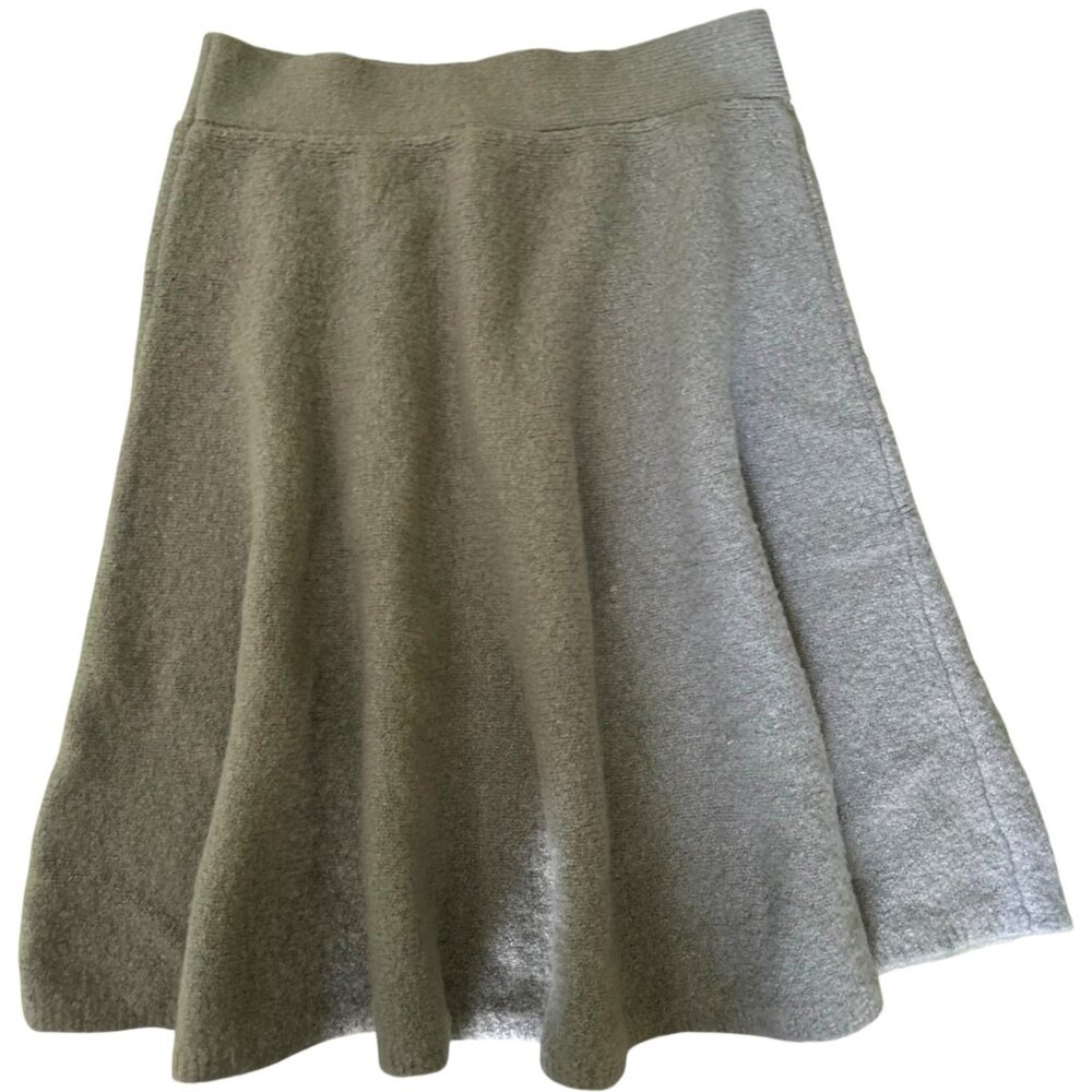 BCBG BCBGMaxAzria WOMEN'S GRAY SWEATER A LINE SKIRT MEDIUM NWT
